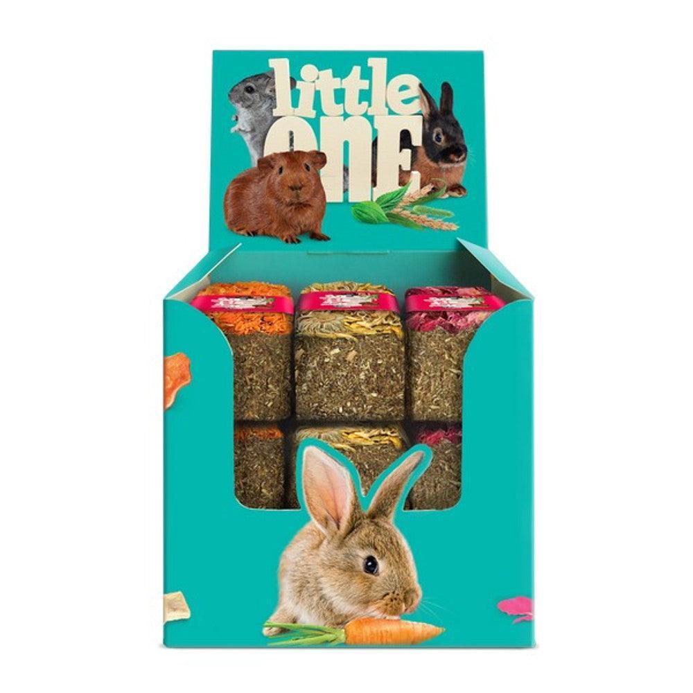 Little One Stick from meadow grasses with topping, assorted (carrot, marigold, rose), 85g